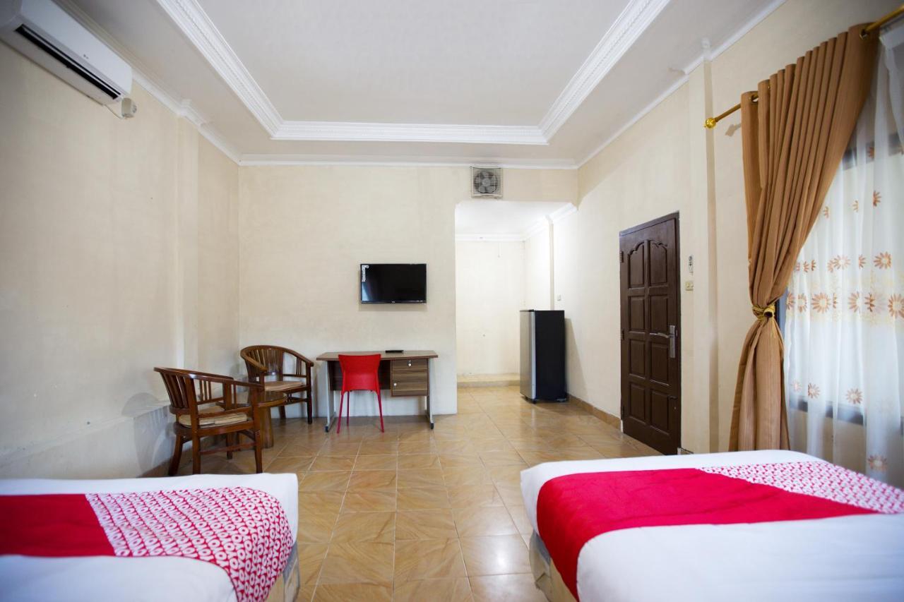 Oyo 3207 Hotel Gracia Bandar Lampung Exterior photo