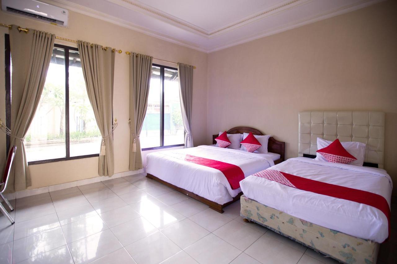 Oyo 3207 Hotel Gracia Bandar Lampung Exterior photo